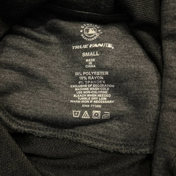 Pittsburgh Pirates lightweight hooded sweatshirt Size Small - Picture 4 of 6